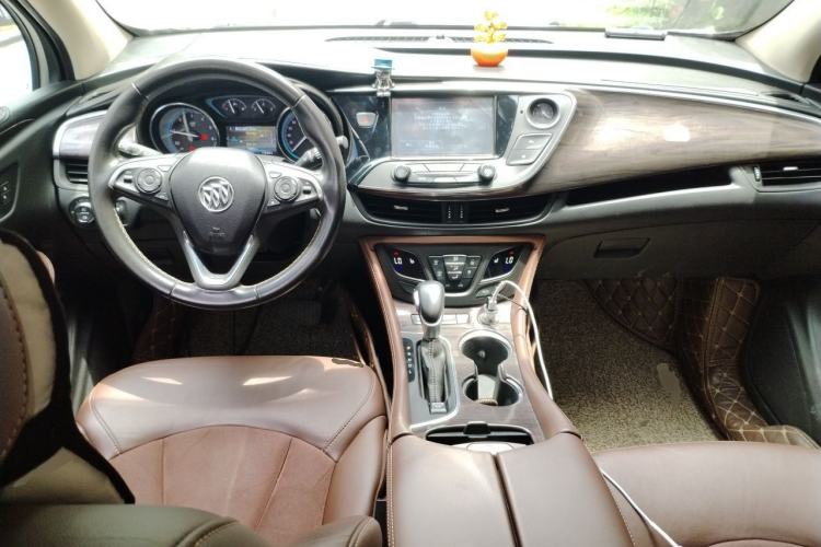 Used Buick Envision 2017 28T Four-Wheel Drive Elite Model Center Console