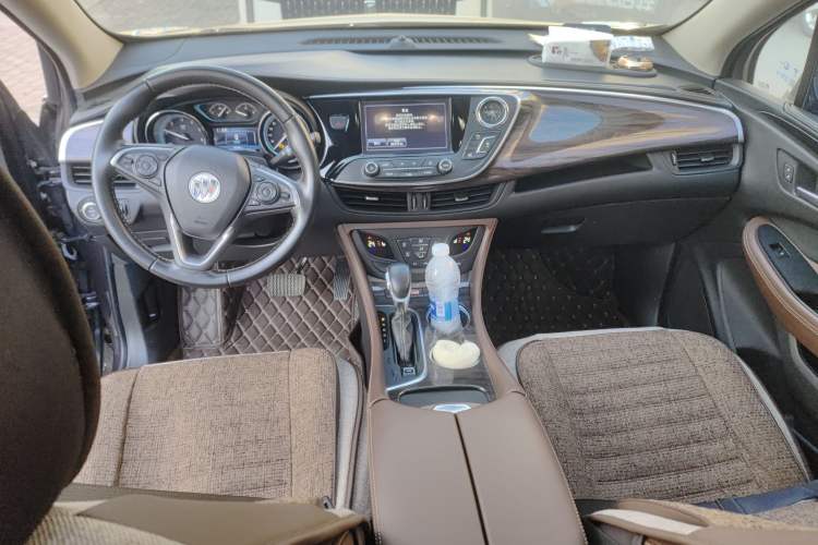 Used Buick Envision 2017 20T Two-Wheel Drive Luxury Model Center Console