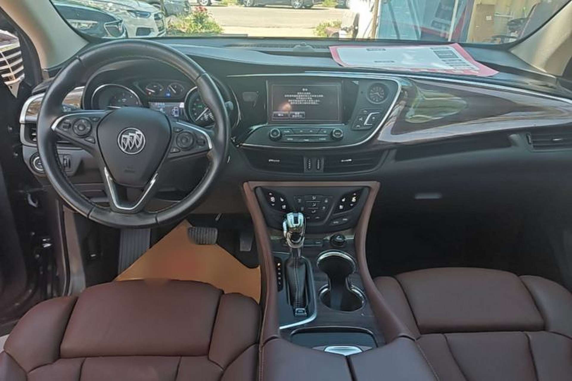 Used Buick Envision 2017 28T Four-Wheel Drive Luxury Model Center Console