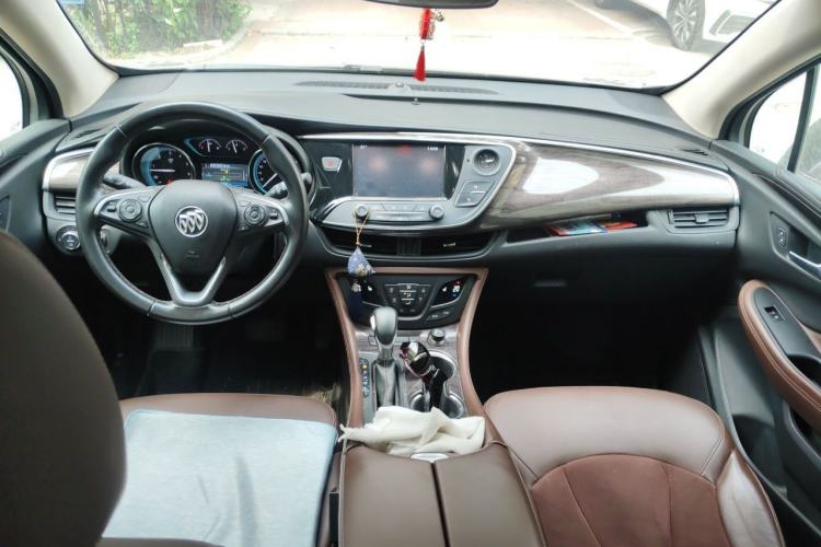 Used Buick Envision 2017 28T Four-Wheel Drive Elite Model Center Console