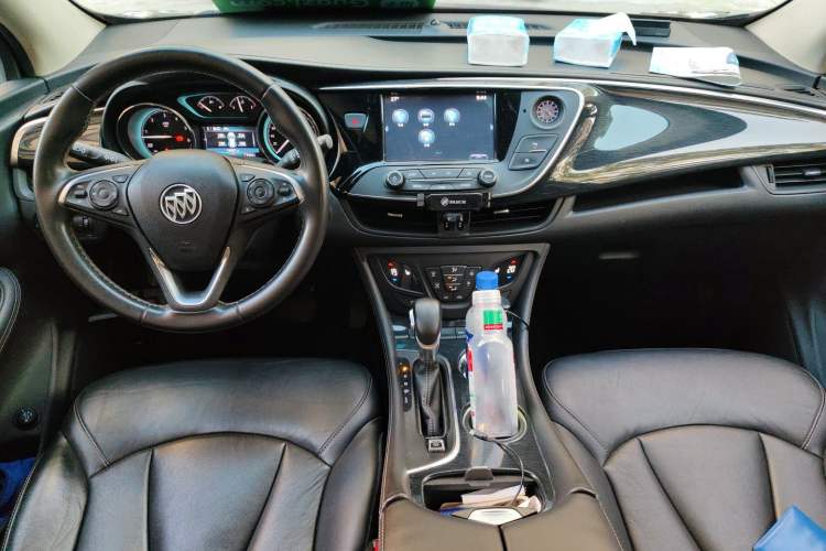 Used Buick Envision 2017 28T Four-Wheel Drive Elite Model Center Console
