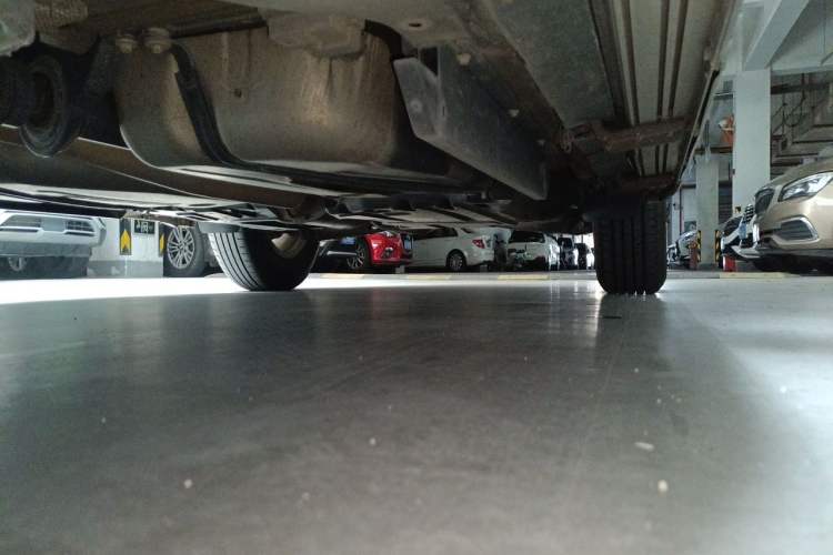 Used Buick Envision 2017 28T Four-Wheel Drive Elite Model Chassis Front Left