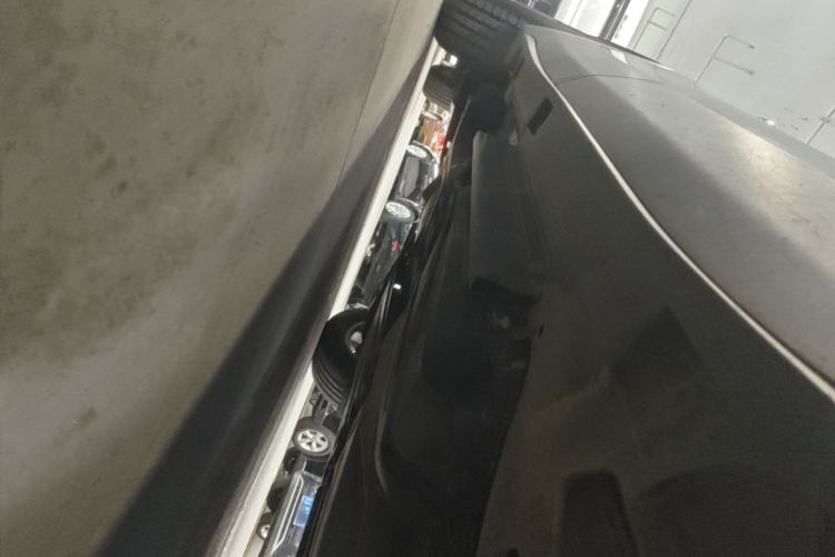 Used Buick Envision 2017 20T Two-Wheel Drive Leading Version Chassis Front Right