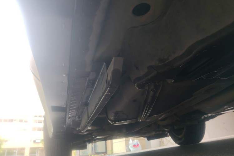 Used Buick Envision 2017 28T Four-Wheel Drive Luxury Model Chassis Rear Left