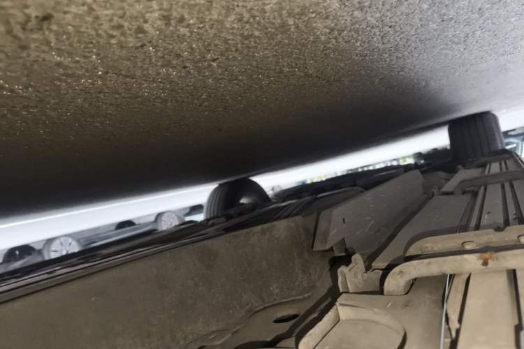 Used Buick Envision 2017 28T Four-Wheel Drive Elite Model Chassis Rear Left