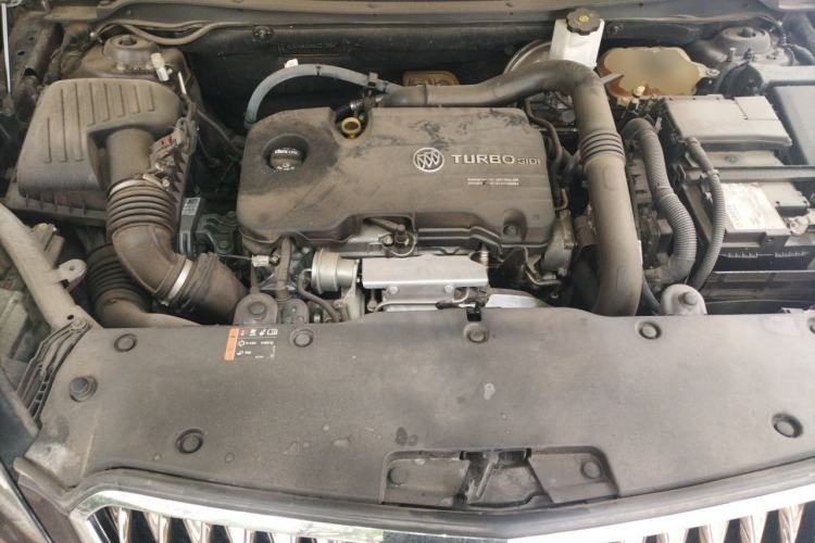 Used Buick Envision 2017 20T Two-Wheel Drive Luxury Model Engine Bay