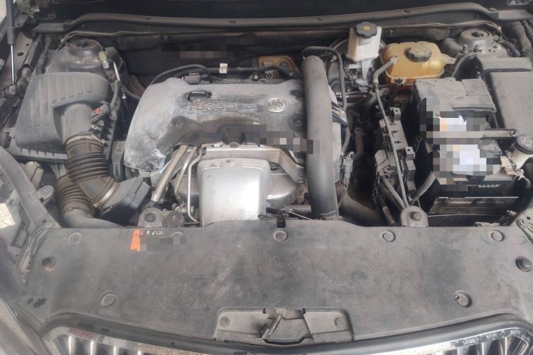Used Buick Envision 2017 28T Four-Wheel Drive Luxury Model Engine Bay