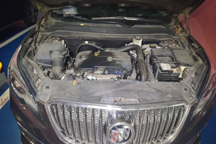 Used Buick Envision 2017 20T Two-Wheel-Drive Tech Edition Engine Bay