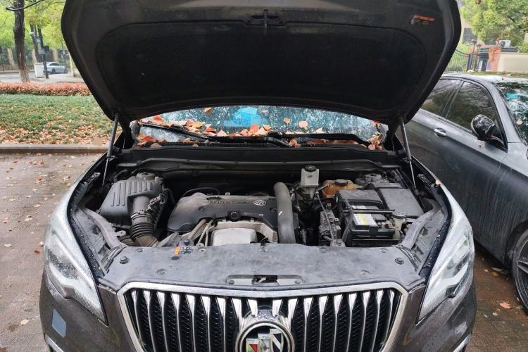Used Buick Envision 2017 28T Four-Wheel Drive Elite Model Engine Bay