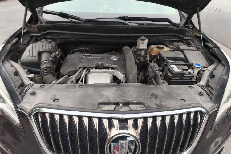 Used Buick Envision 2017 28T Four-Wheel Drive Elite Model Engine Bay