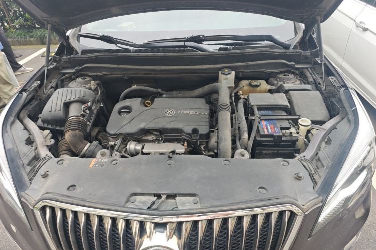 Used Buick Envision 2017 20T Two-Wheel Drive Leading Version Engine Bay