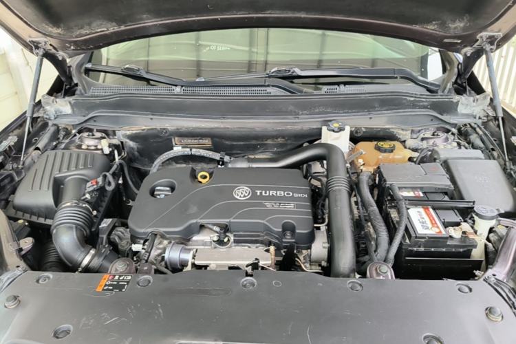 Used Buick Envision 2017 20T Two-Wheel Drive Leading Version Engine Bay