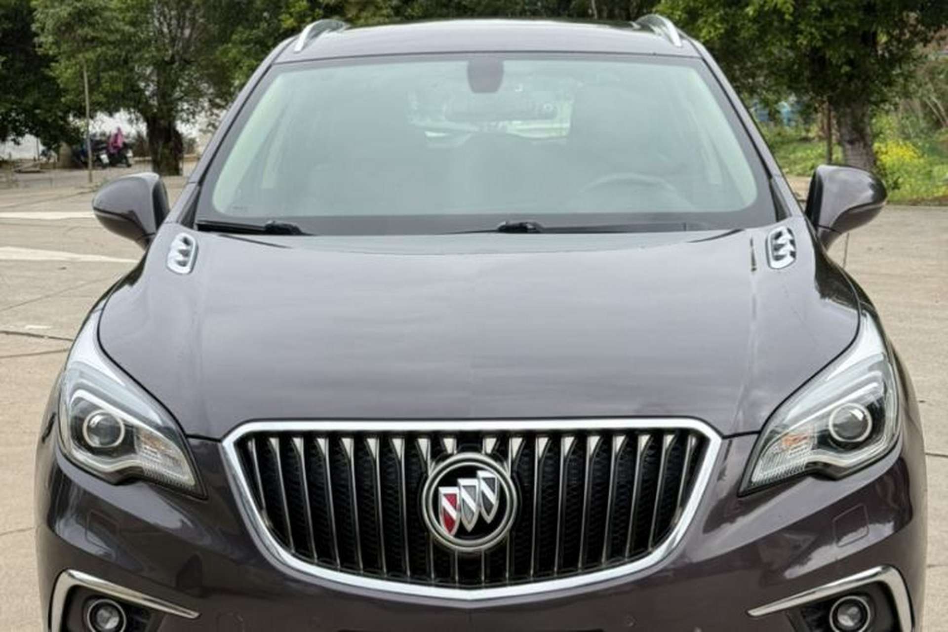 Used Buick Envision 2017 20T Two-Wheel Drive Luxury Model Exterior 5