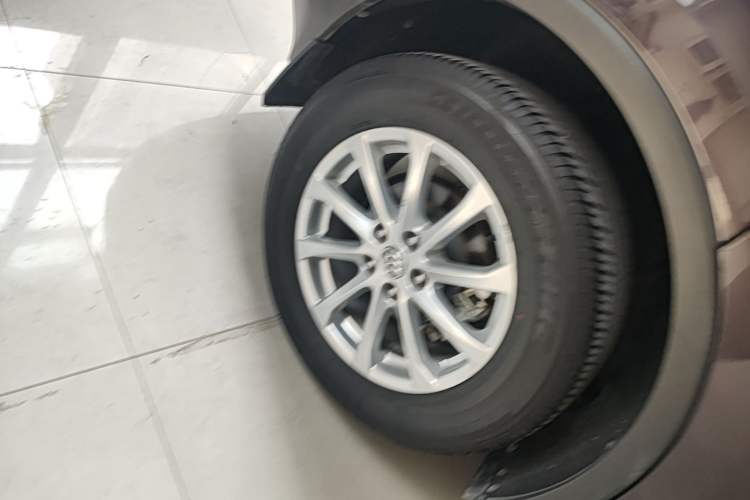Used Buick Envision 2017 20T Two-Wheel Drive Elite Version Exterior 5