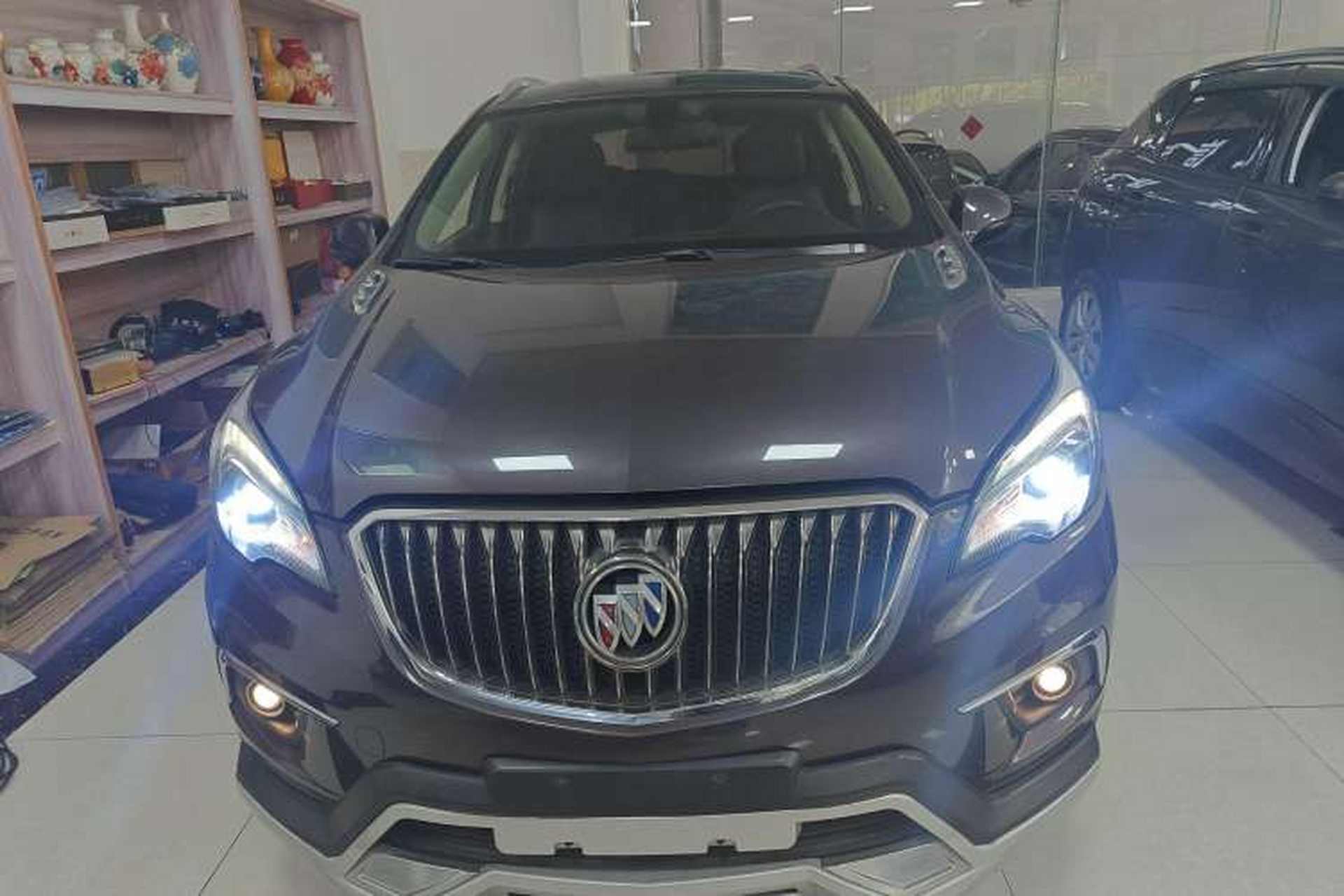 Used Buick Envision 2017 20T Two-Wheel Drive Leading Version Front