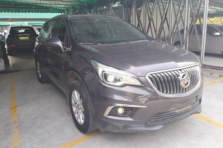 Used Buick Envision 2017 20T Two-Wheel Drive Leading Version Front Right 45 Deg