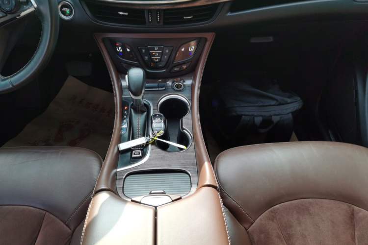 Used Buick Envision 2017 20T Two-Wheel Drive Elite Version Gear Lever