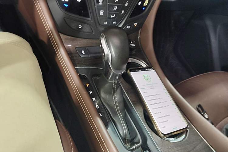 Used Buick Envision 2017 28T Four-Wheel Drive Elite Model Gear Lever
