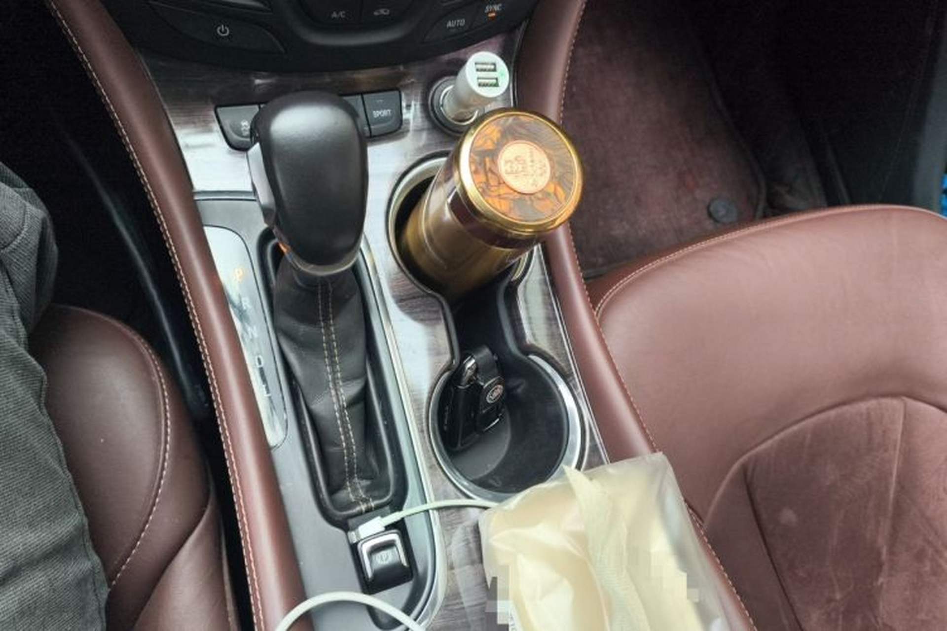 Used Buick Envision 2017 28T Four-Wheel Drive Elite Model Gear Lever