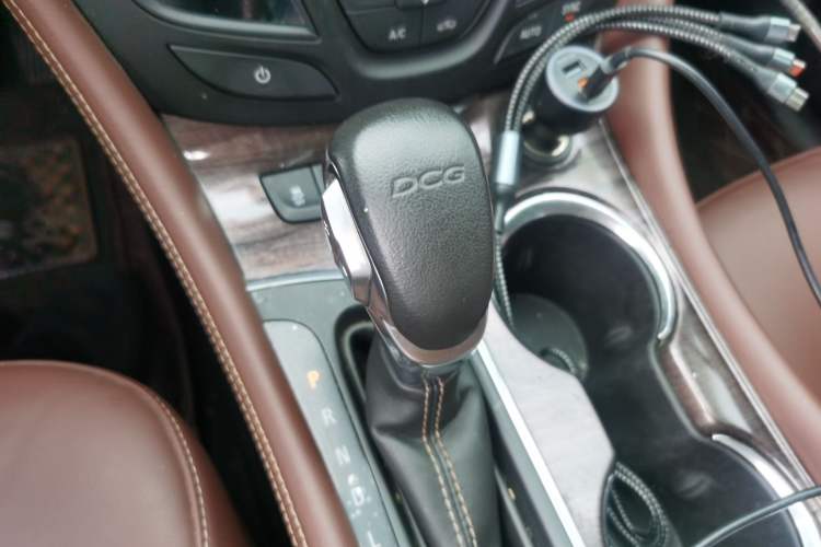 Used Buick Envision 2017 20T Two-Wheel Drive Elite Version Gear Lever