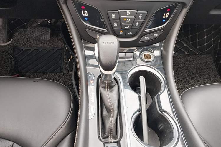 Used Buick Envision 2017 20T Two-Wheel Drive Leading Version Gear Lever