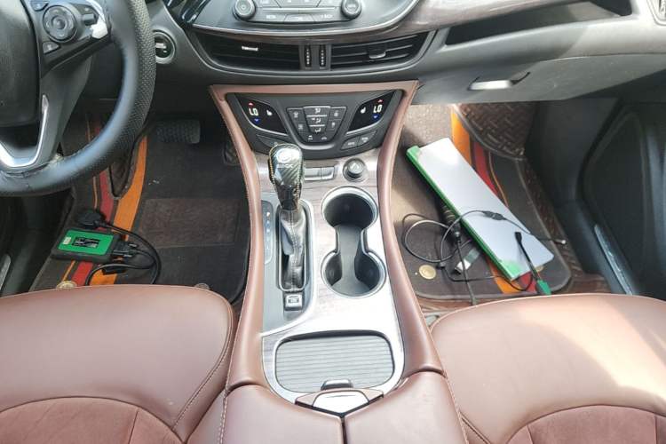 Used Buick Envision 2017 20T Two-Wheel Drive Elite Version Gear Lever