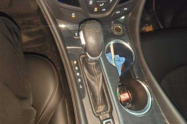 Used Buick Envision 2017 20T Two-Wheel Drive Leading Version Gear Lever