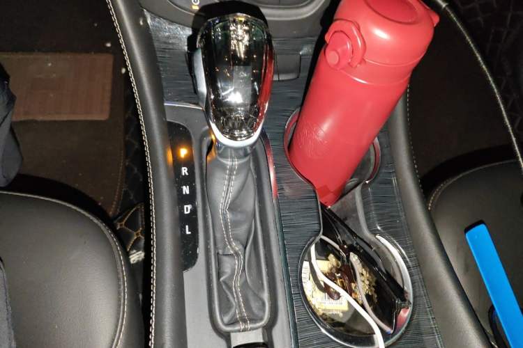 Used Buick Envision 2017 20T Two-Wheel Drive Leading Version Gear Lever