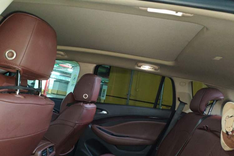 Used Buick Envision 2017 20T Two-Wheel Drive Elite Version Headliner