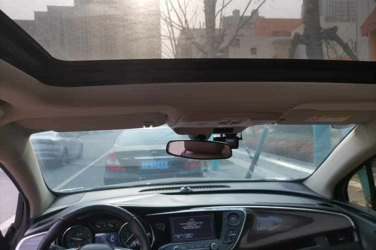 Used Buick Envision 2017 20T Two-Wheel Drive Elite Version Headliner