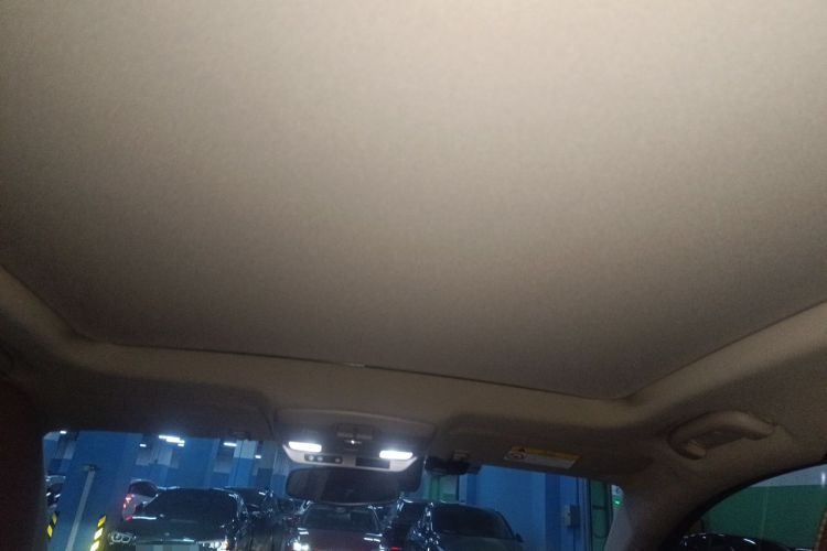 Used Buick Envision 2017 28T Four-Wheel Drive Elite Model Headliner