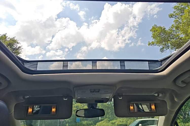 Used Buick Envision 2017 20T Two-Wheel Drive Leading Version Headliner