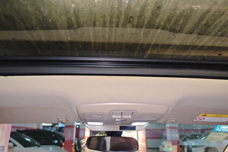 Used Buick Envision 2017 20T Two-Wheel Drive Elite Version Headliner