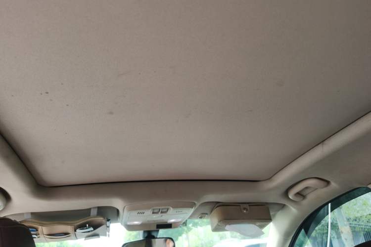 Used Buick Envision 2017 20T Two-Wheel Drive Elite Version Headliner