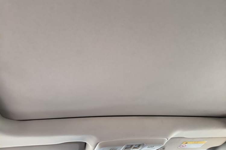 Used Buick Envision 2017 20T Two-Wheel Drive Leading Version Headliner