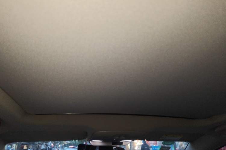 Used Buick Envision 2017 20T Two-Wheel Drive Elite Version Headliner