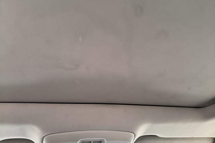 Used Buick Envision 2017 20T Two-Wheel Drive Leading Version Headliner