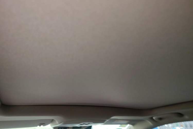 Used Buick Envision 2017 28T Four-Wheel Drive Elite Model Headliner