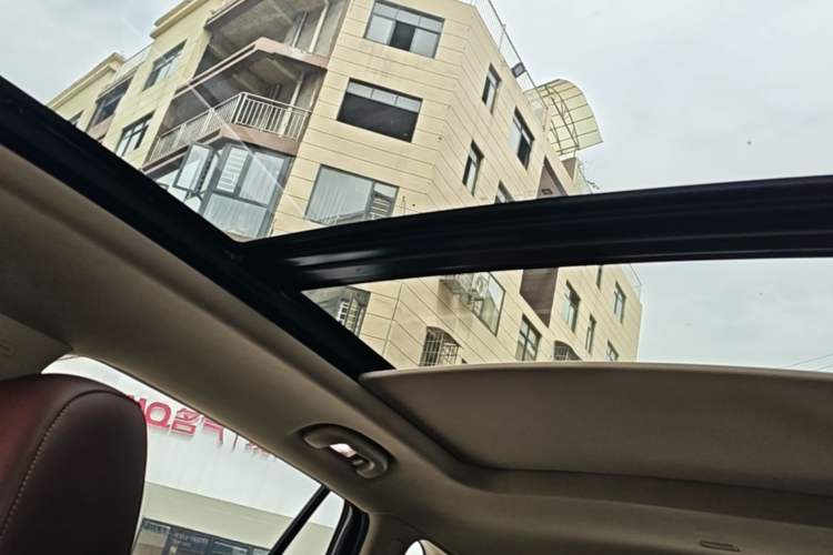 Used Buick Envision 2017 20T Two-Wheel Drive Elite Version Headliner