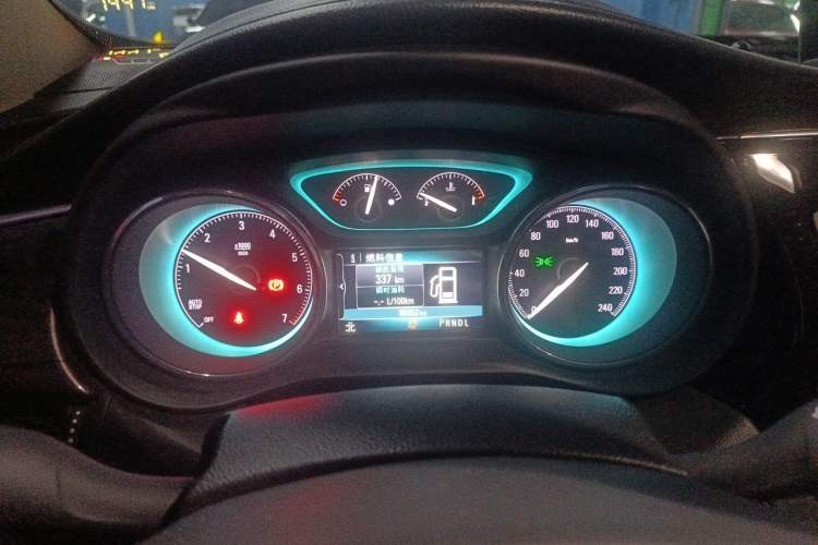 Used Buick Envision 2017 28T Four-Wheel Drive Elite Model Instrument Cluster