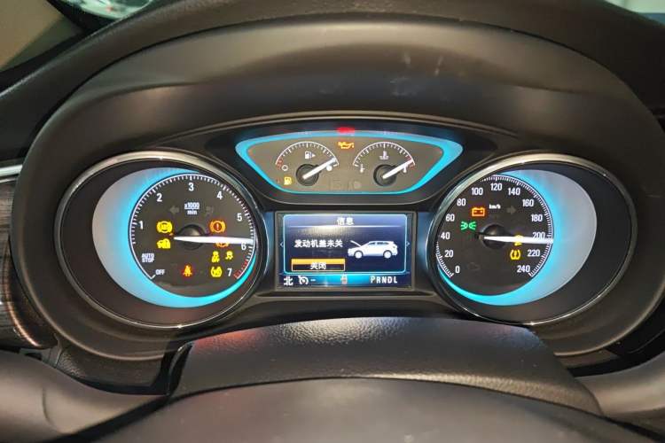 Used Buick Envision 2017 20T Two-Wheel Drive Luxury Model Instrument Cluster