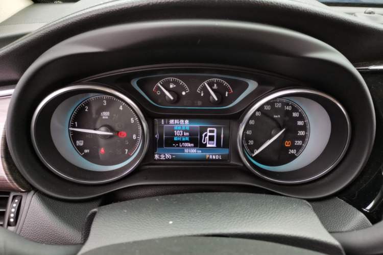 Used Buick Envision 2017 28T Four-Wheel Drive Elite Model Instrument Cluster