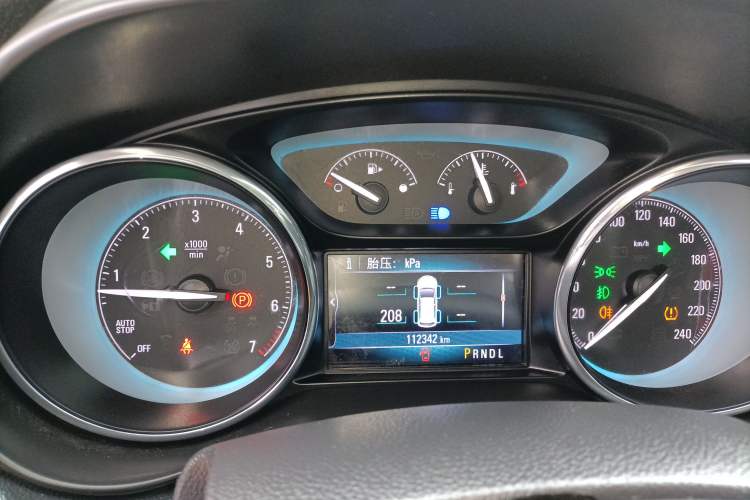 Used Buick Envision 2017 20T Two-Wheel Drive Leading Version Instrument Cluster
