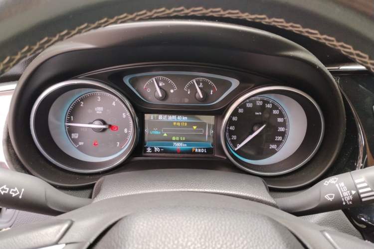 Used Buick Envision 2017 28T Four-Wheel Drive Elite Model Instrument Cluster