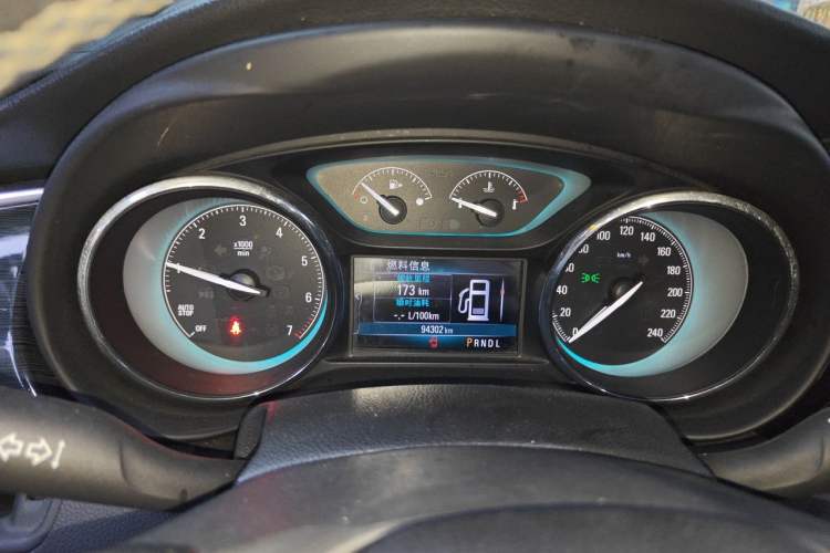 Used Buick Envision 2017 20T Two-Wheel Drive Elite Version Instrument Cluster