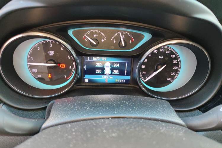 Used Buick Envision 2017 28T Four-Wheel Drive Elite Model Instrument Cluster