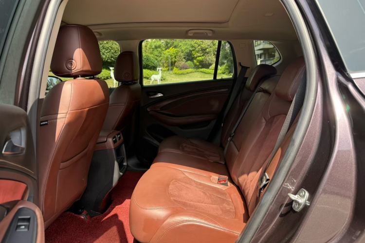 Used Buick Envision 2017 20T Two-Wheel Drive Elite Version Interior 4