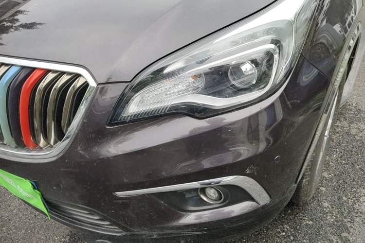 Used Buick Envision 2017 20T Two-Wheel Drive Elite Version Left Front Headlight