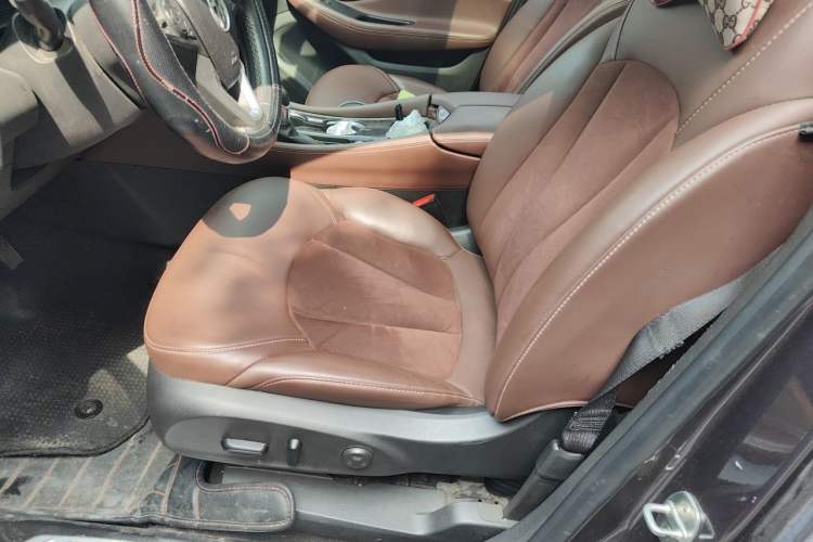 Used Buick Envision 2017 20T Two-Wheel Drive Elite Version Left Front Seat