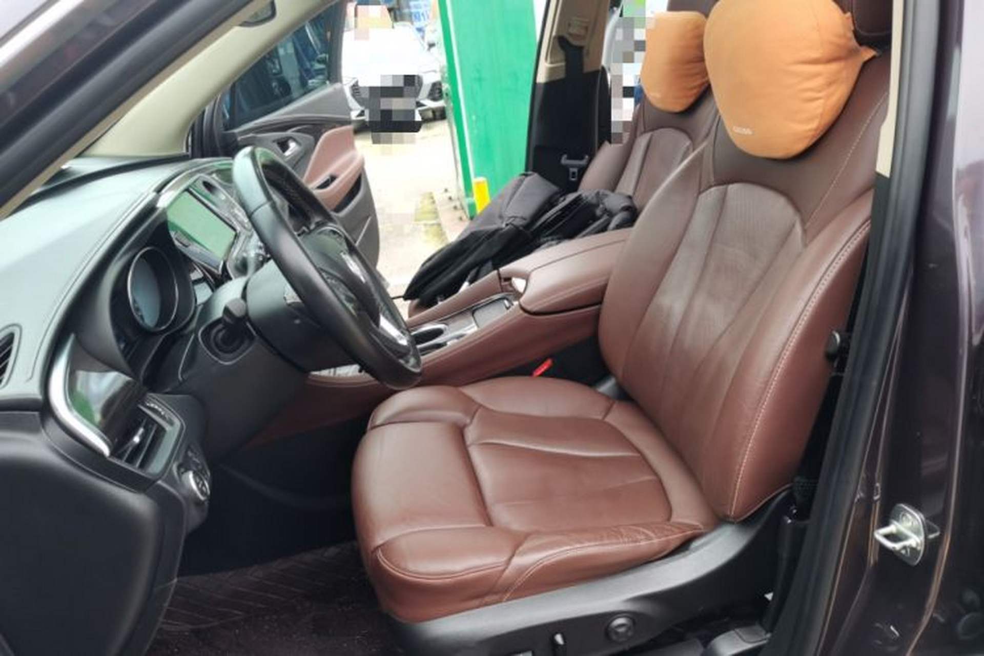 Used Buick Envision 2017 28T Four-Wheel Drive Luxury Model Left Front Seat